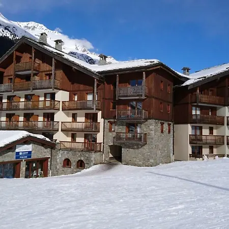 Les Valmonts B11 *